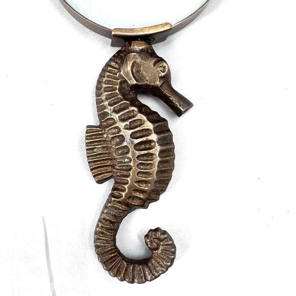 Antiqued Brass Seahorse Magnifying Glass Beach House Nautical Decor 7" - Picture 2 of 4